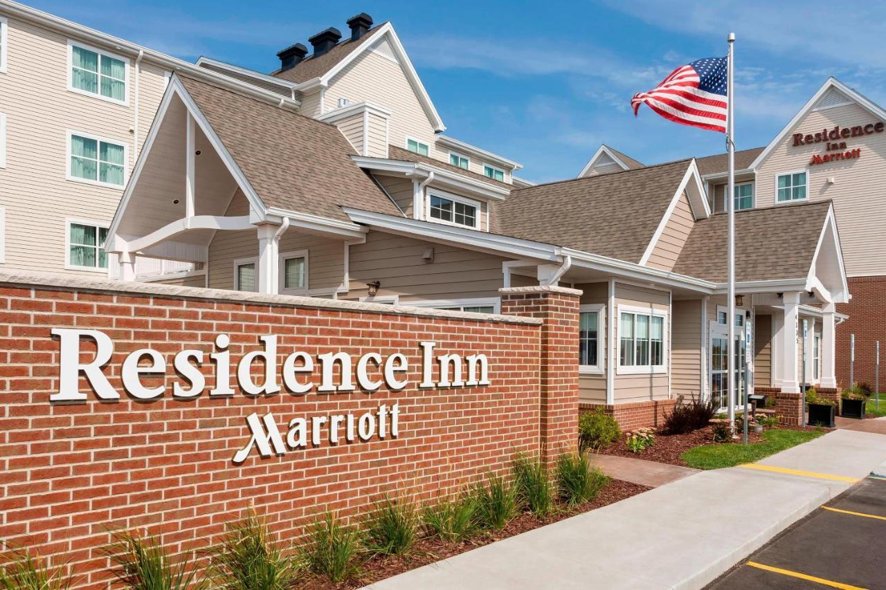 Residence Inn By Marriott Fargo Bagian luar foto